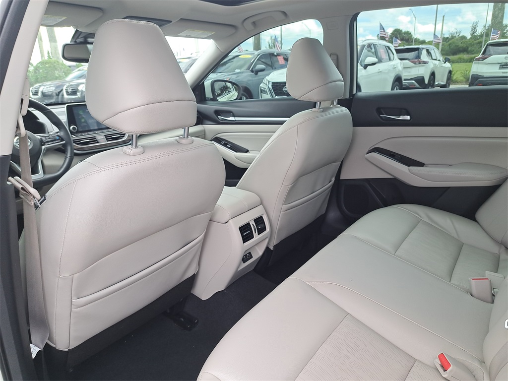 2020 Nissan Altima 2.5 SL photo 10