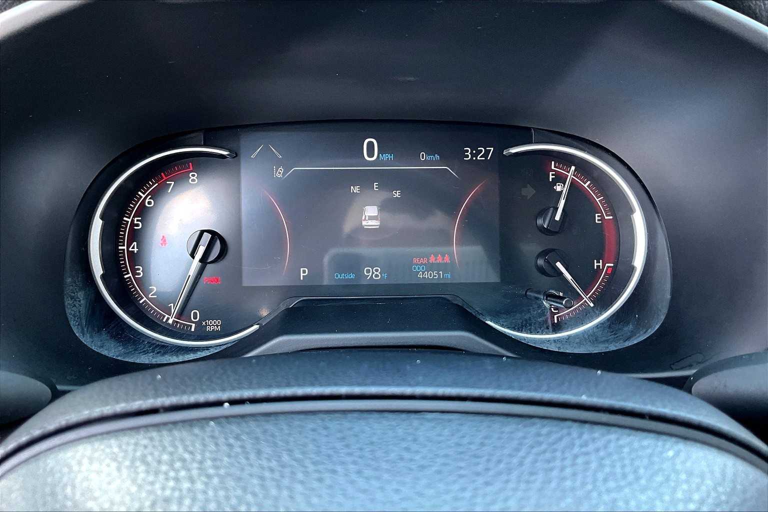2024 Toyota RAV4 LE photo 23