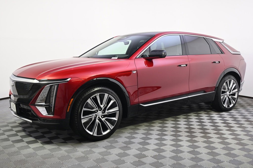 Certified 2024 Cadillac LYRIQ Luxury 3 with VIN 1GYKPSRL5RZ138293 for sale in Minneapolis, Minnesota