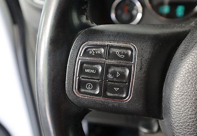 2016 Jeep Wrangler Unlimited Sahara photo 29
