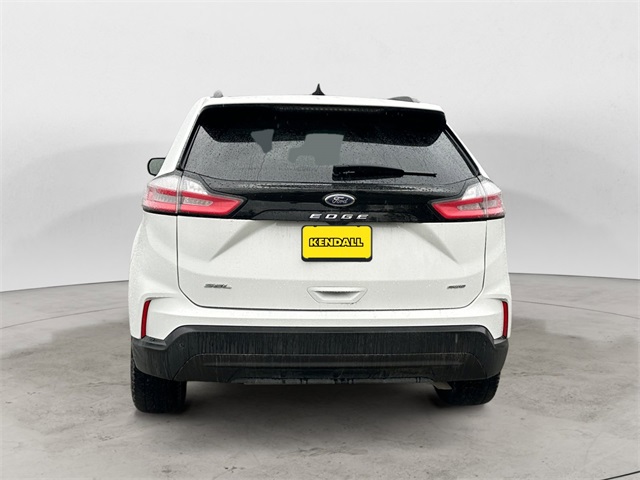 2024 Ford Edge SEL photo 4
