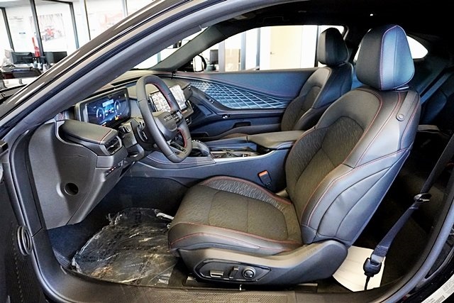 New 2026 Diamond Black Crystal Pearlcoat Dodge R/T Scat Pack image 11