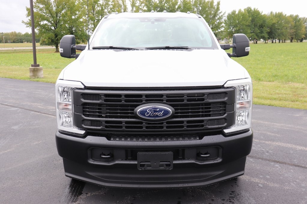 2026 Ford F-350 XL photo 5