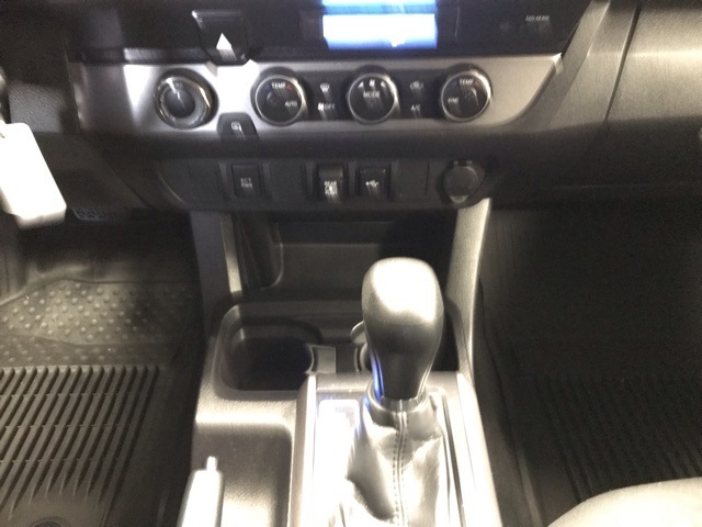 2022 Toyota Tacoma SR5 photo 15