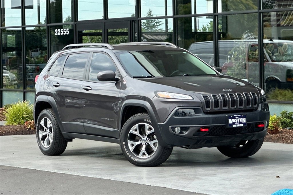 Used 2015 Jeep Cherokee Trailhawk with VIN 1C4PJMBS4FW736351 for sale in Gresham, OR