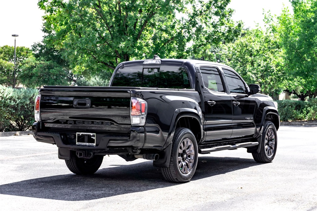 2023 Toyota Tacoma Limited photo 5