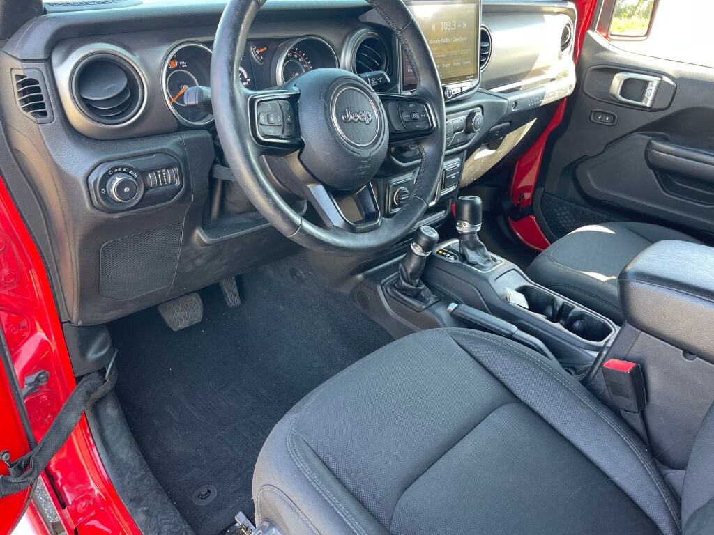 2018 Jeep Wrangler Unlimited Sport S photo 9