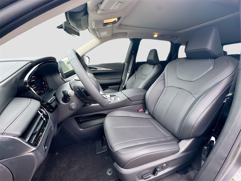 2026 Infiniti QX60 Luxe photo 21
