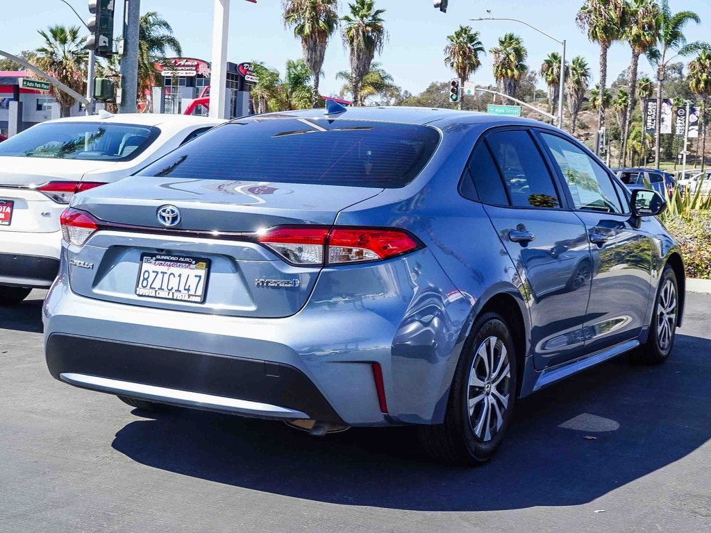 2022 Toyota Corolla Hybrid LE photo 8