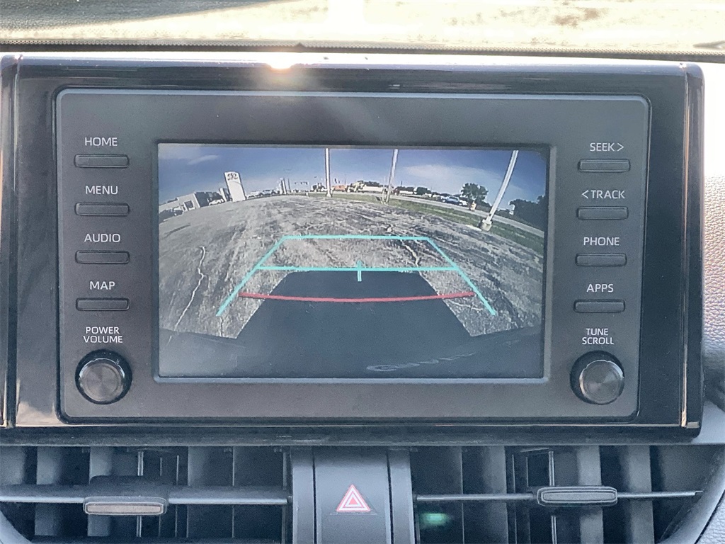 2019 Toyota RAV4 XLE photo 19