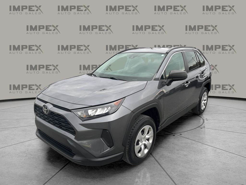 2021 Toyota RAV4 LE