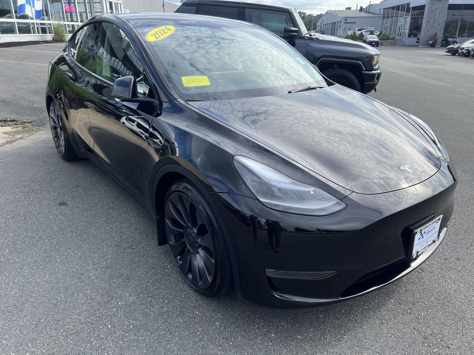 Used 2024 Tesla Model Y Performance with VIN 7SAYGDEF2RA329963 for sale in Northfield, Minnesota