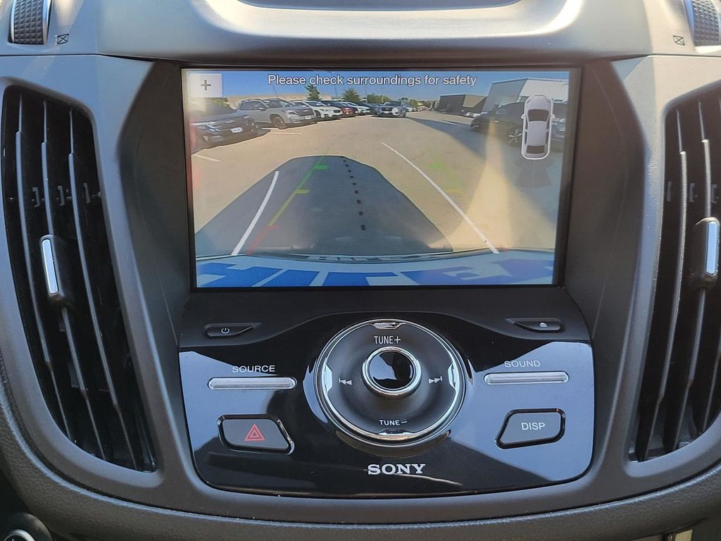 2017 Ford Escape Titanium photo 27
