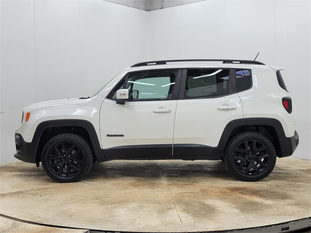 2017 Jeep Renegade Latitude North Edition photo 2