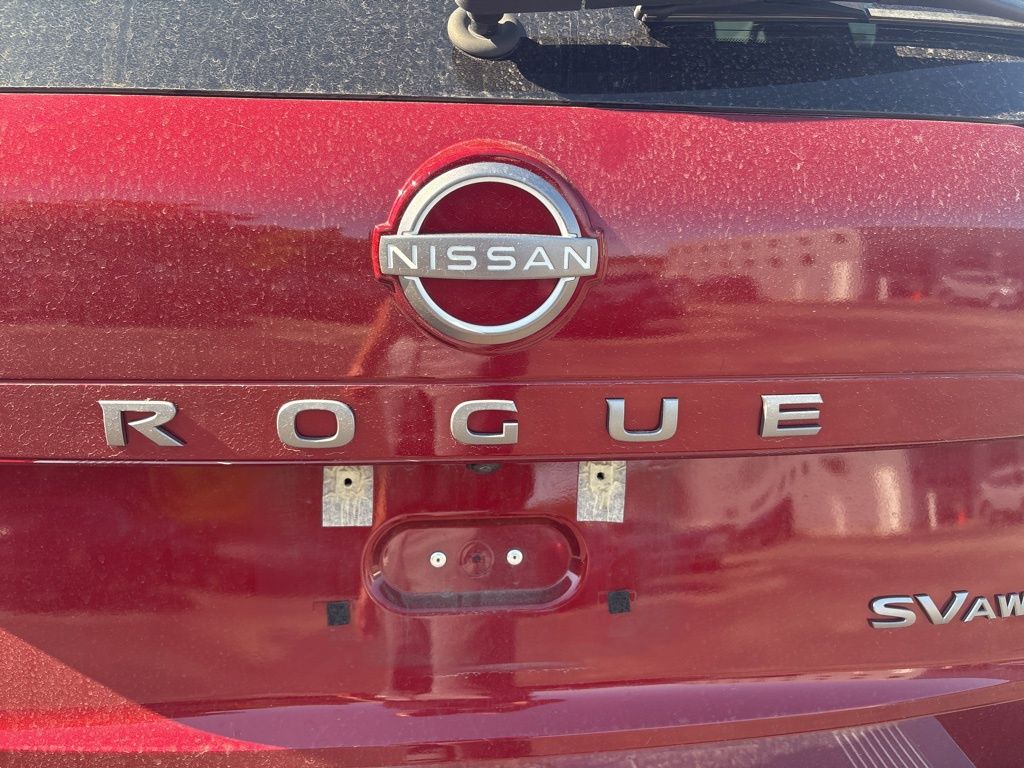 2024 Nissan Rogue SV photo 17