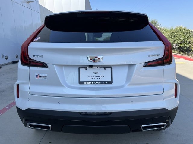 2025 Cadillac XT4 Premium Luxury photo 6