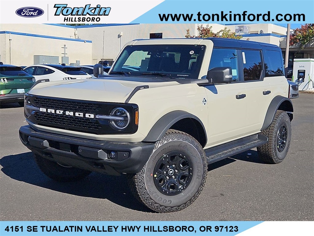 2025 Ford Bronco 4-Door Outer Banks's photo