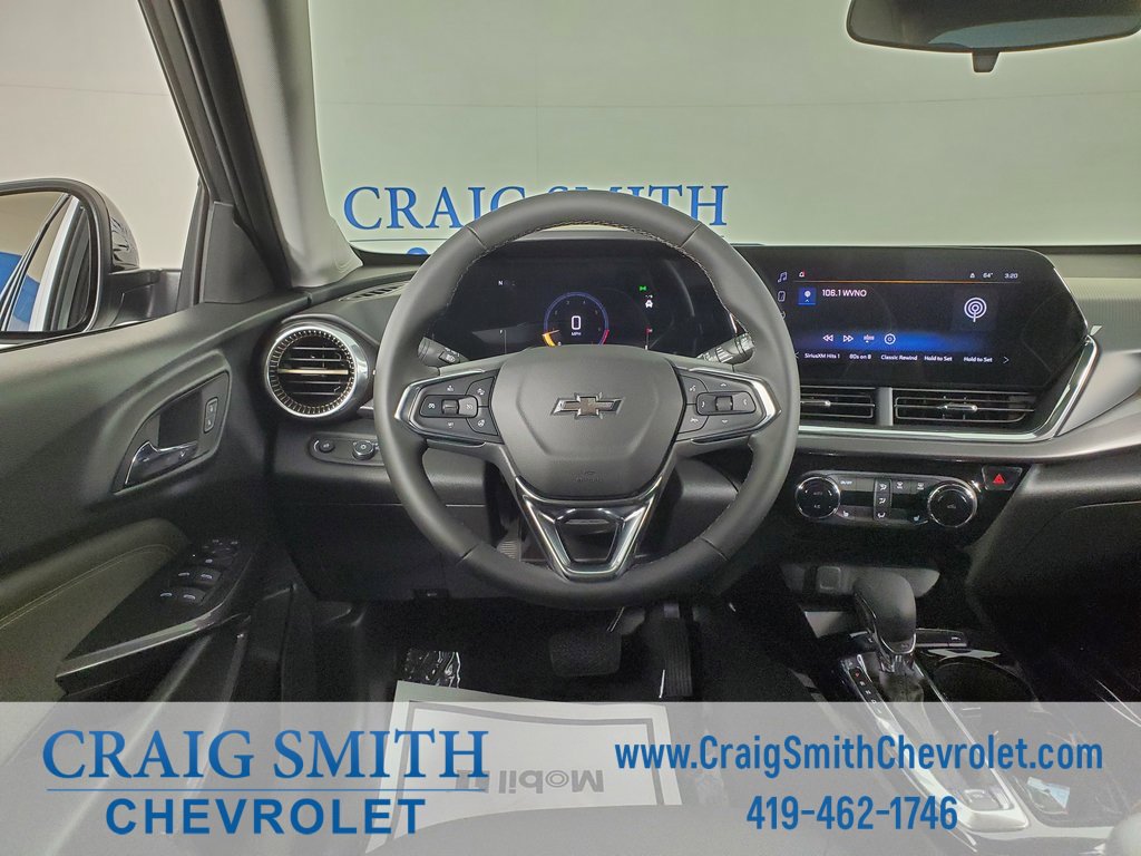 2025 Chevrolet Trax ACTIV photo 3