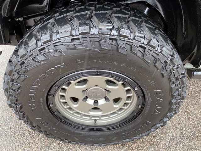 2021 Ford Bronco First Edition photo 23