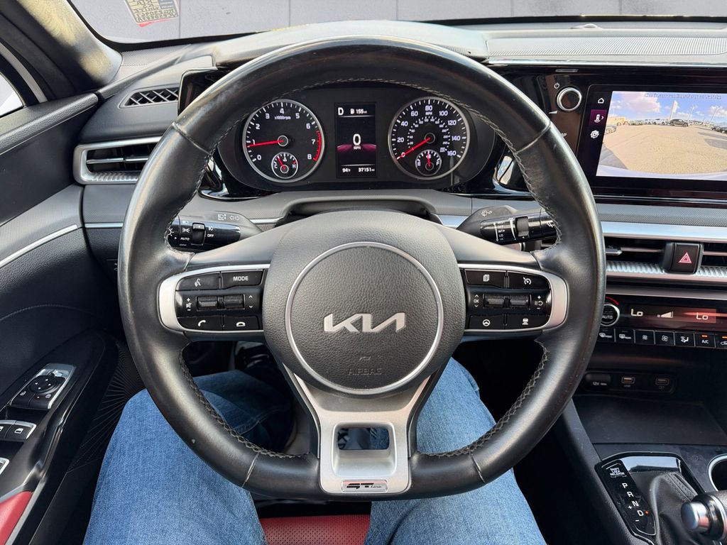 2024 Kia K5 GT-Line photo 8