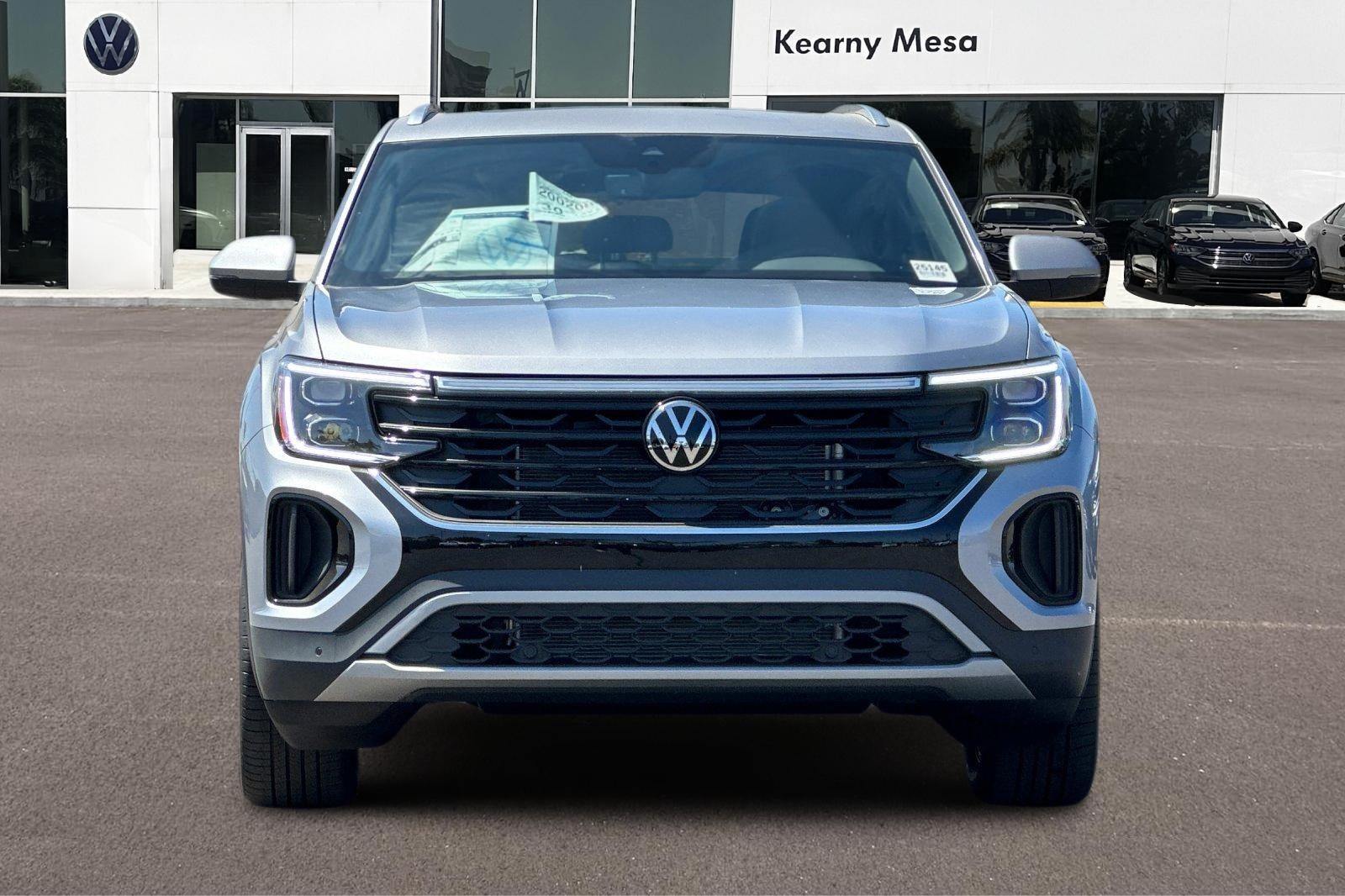 2026 Volkswagen Atlas Cross Sport SE Technology photo 7
