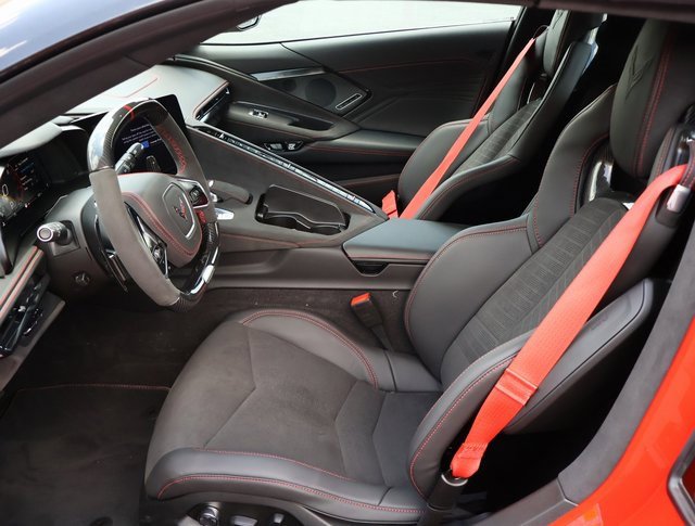 2025 Chevrolet Corvette Z06 3LZ photo 11
