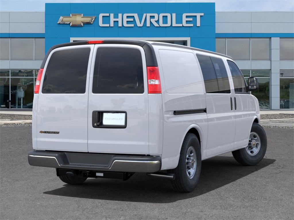 2025 Chevrolet Express Cargo 2500 Work photo 2