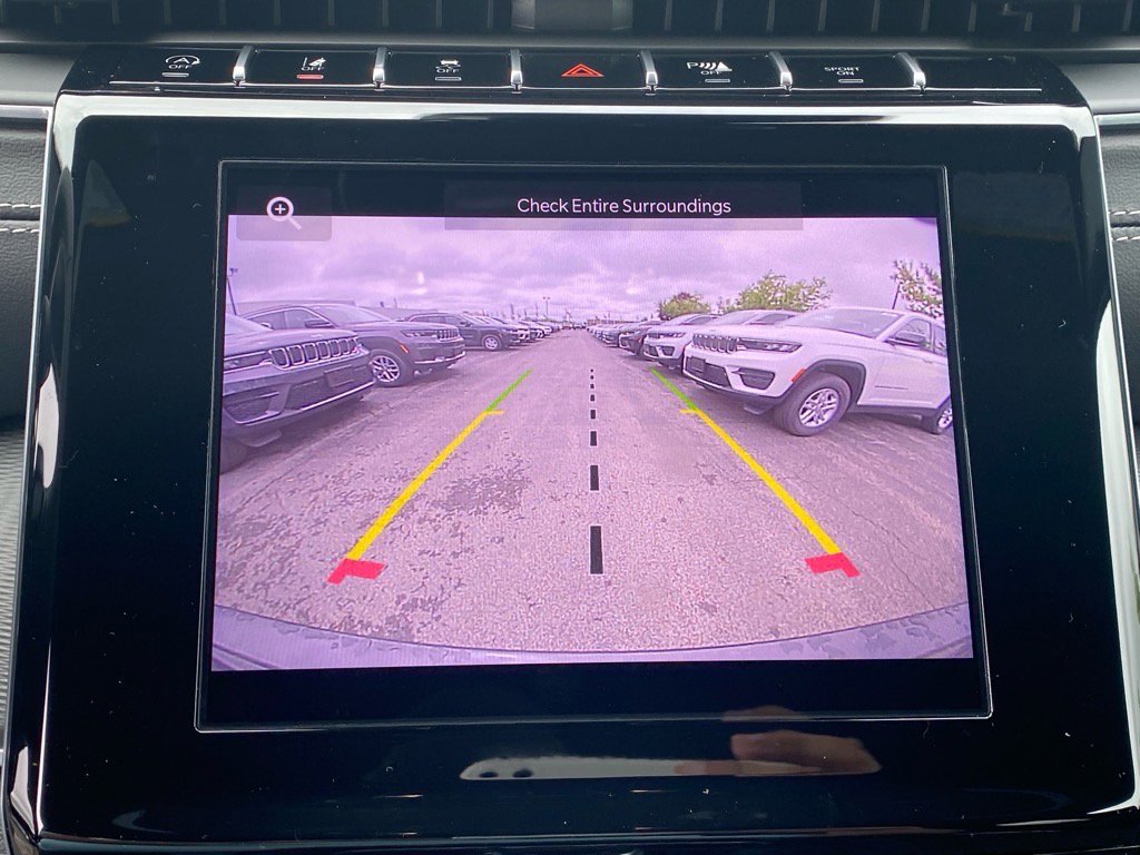 2025 Jeep Grand Cherokee Altitude X photo 8