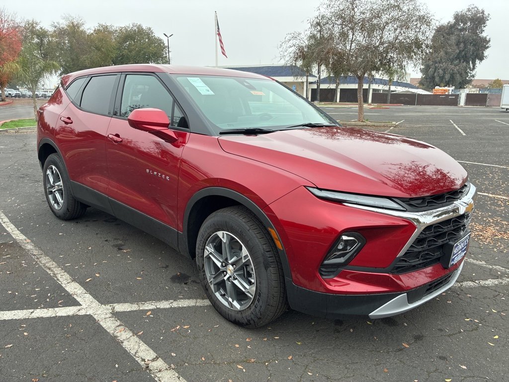 2025 Chevrolet Blazer 2LT's photo