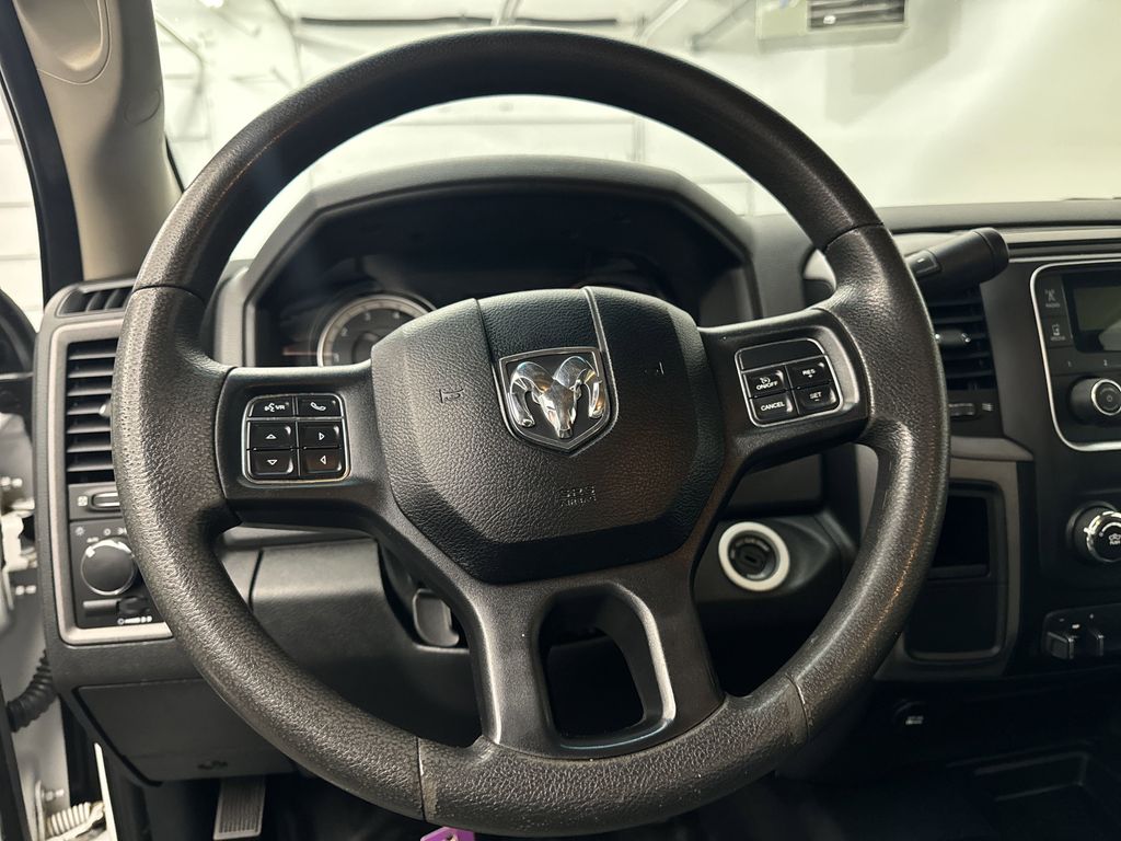 2018 Ram 3500 Tradesman SLT photo 9