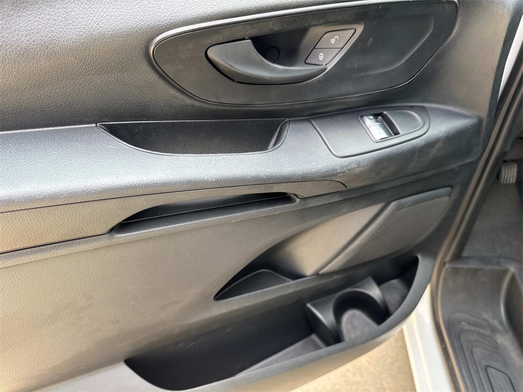 2020 Mercedes Benz Metris Cargo Van photo 22