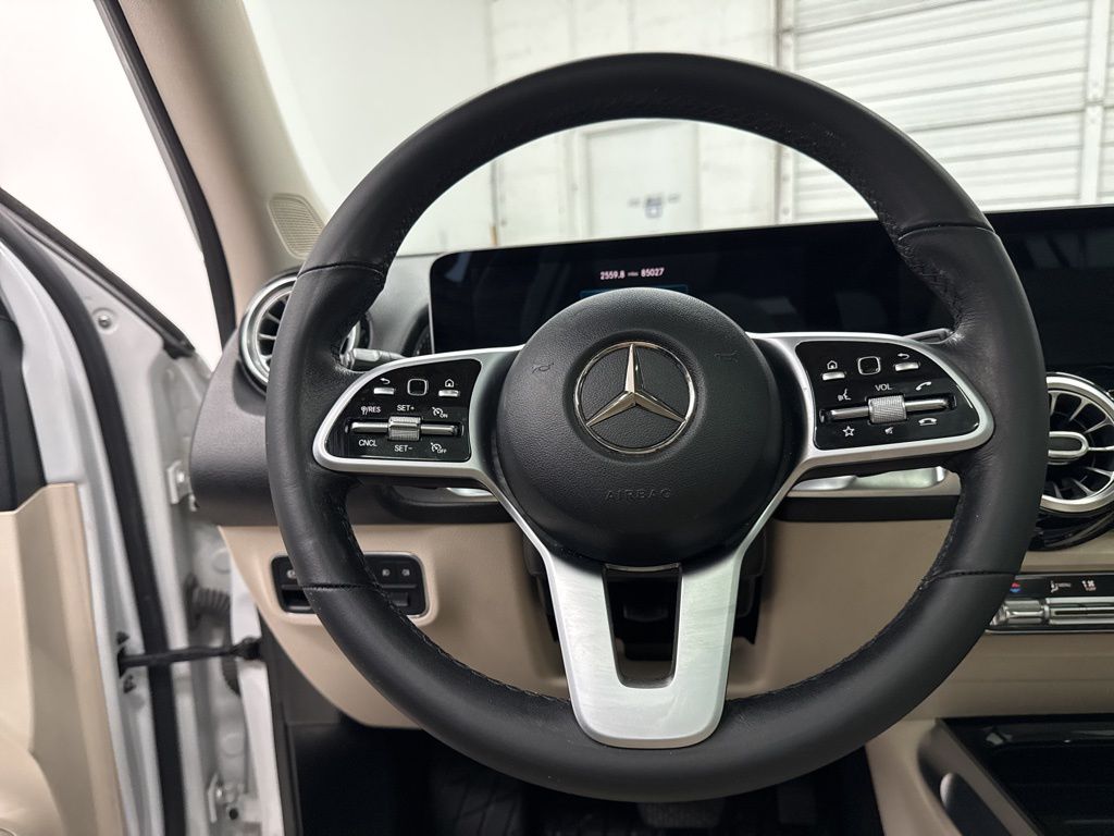 2021 Mercedes Benz GLB 250 photo 14