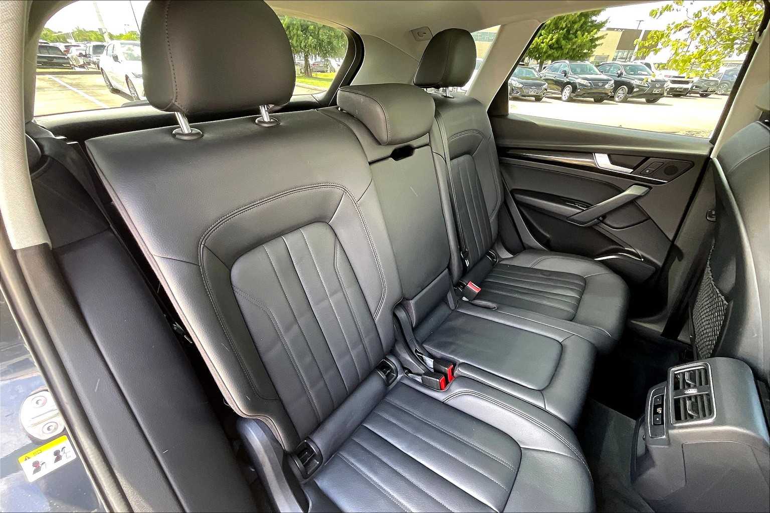2018 Audi Q5 Premium photo 17