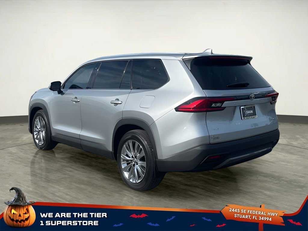 2024 Toyota Grand Highlander XLE photo 4