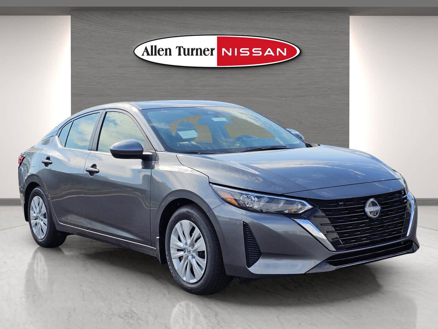 2025 Nissan Sentra S's photo