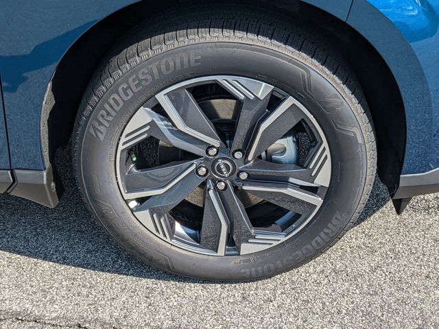 2025 Nissan Murano SL photo 10