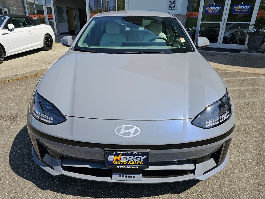 2024 Hyundai Ioniq 6 SEL photo 3