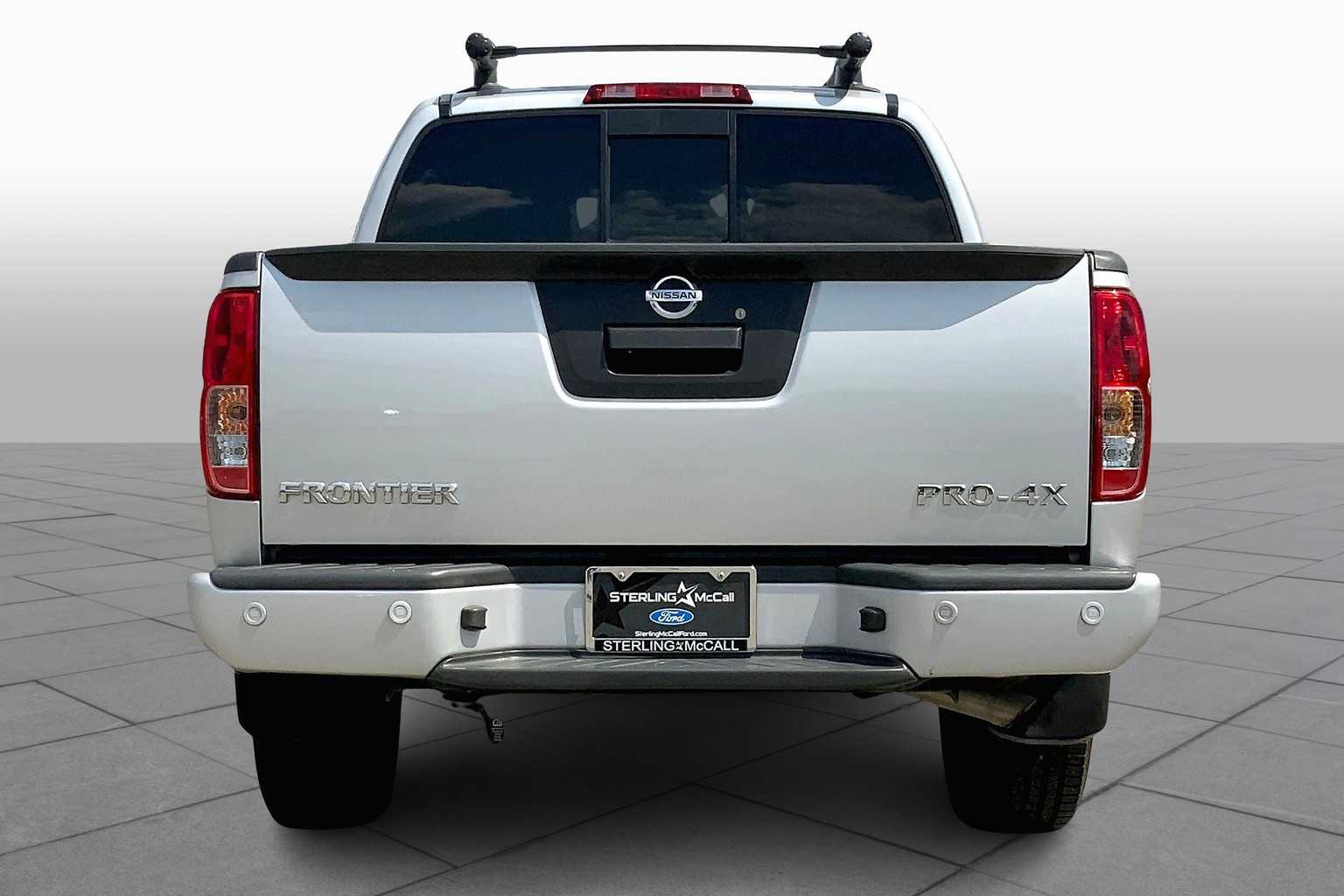 2021 Nissan Frontier PRO-4X photo 10