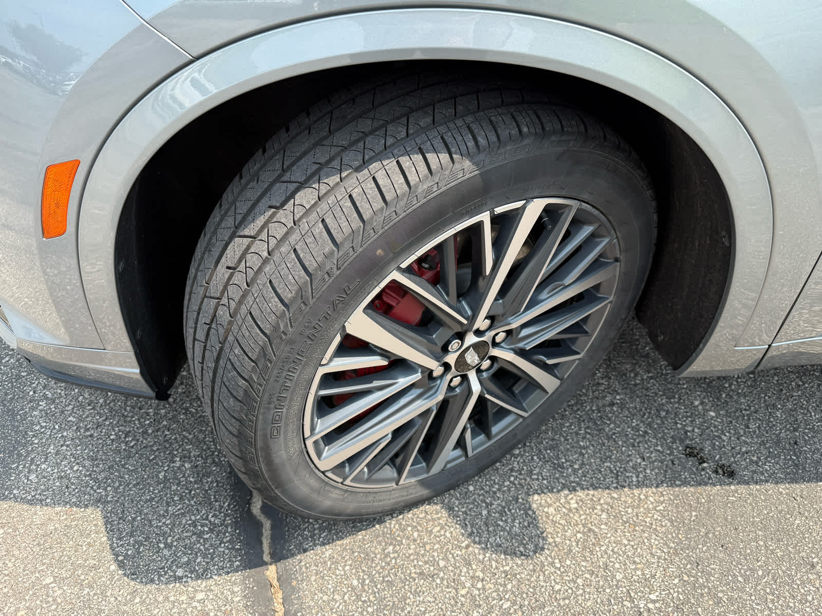 2024 Cadillac XT6 Sport photo 8