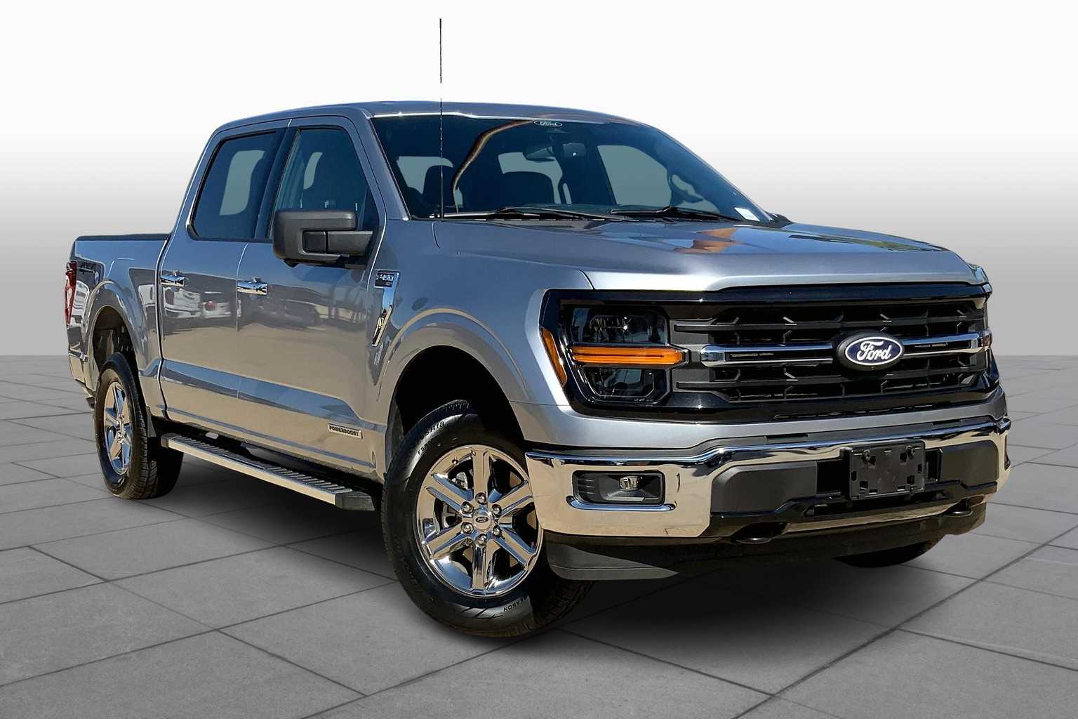 2024 Ford F-150 XLT photo 2