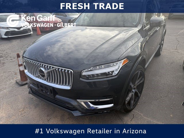 2022 Volvo XC90 Inscription's photo