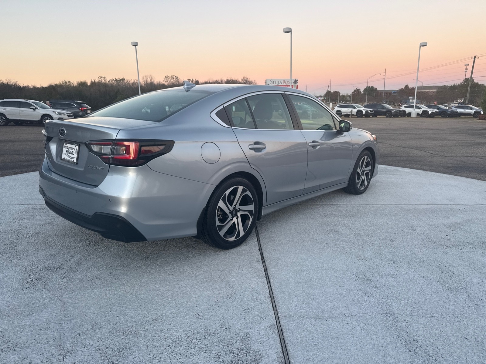 2022 Subaru Legacy Limited photo 4