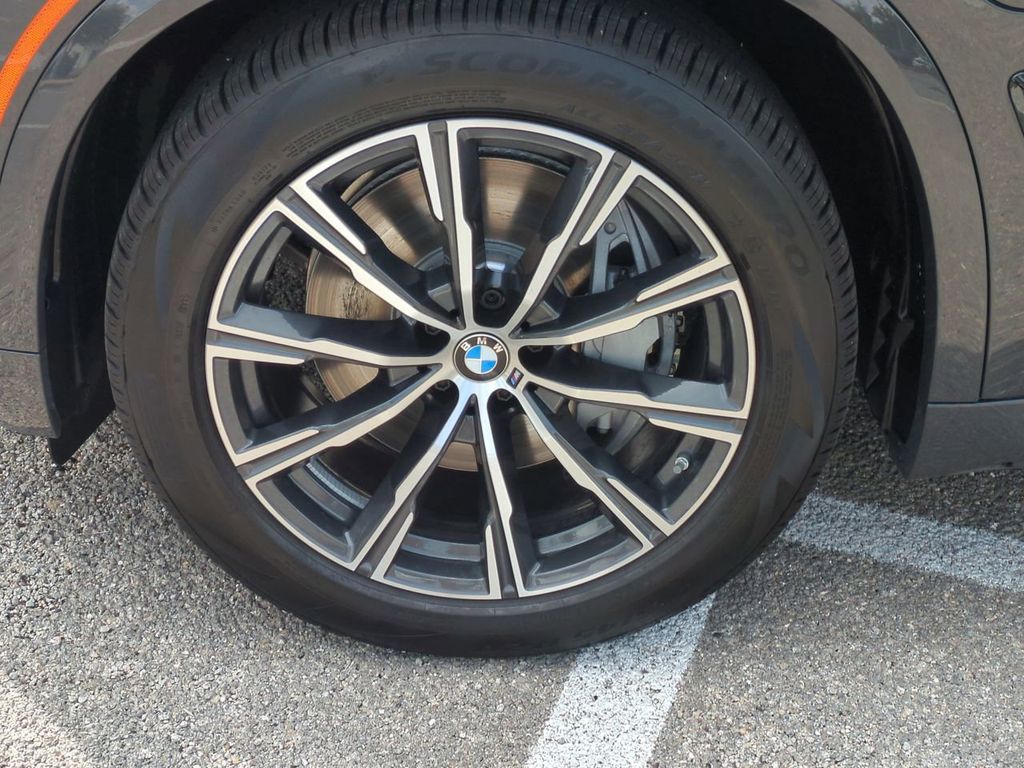 2026 Bmw X5 xDrive50e photo 11