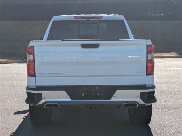 2022 Chevrolet Silverado 1500 LTZ photo 4