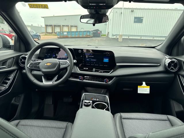 2026 Chevrolet Equinox LT photo 11