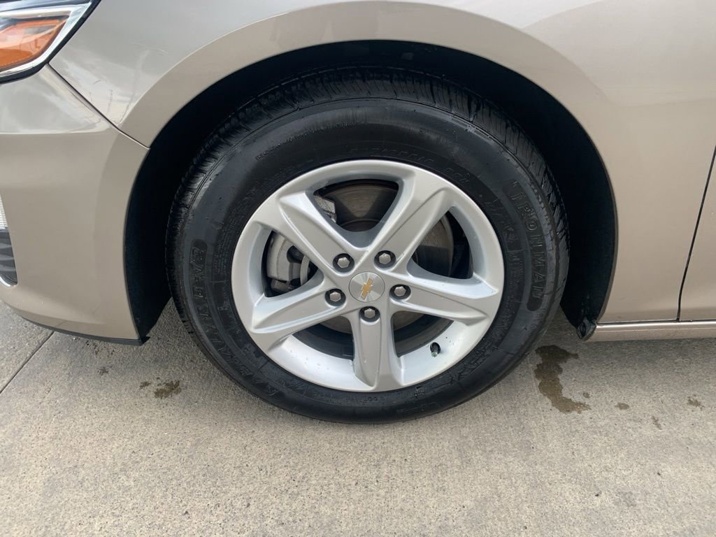 2023 Chevrolet Malibu 1LT photo 18