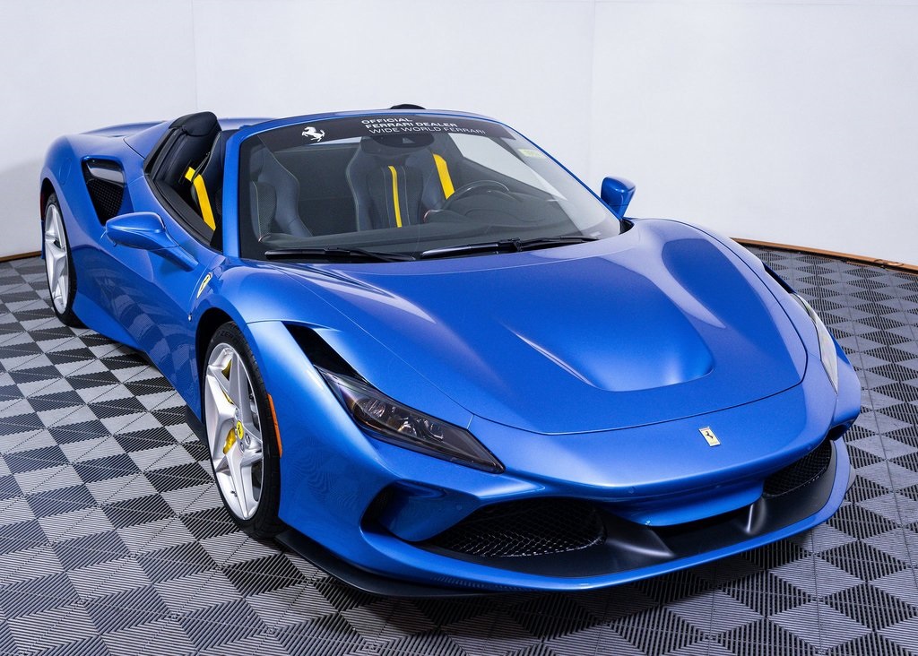 Certified Used 2022 Blu Corsa Ferrari Base image 14