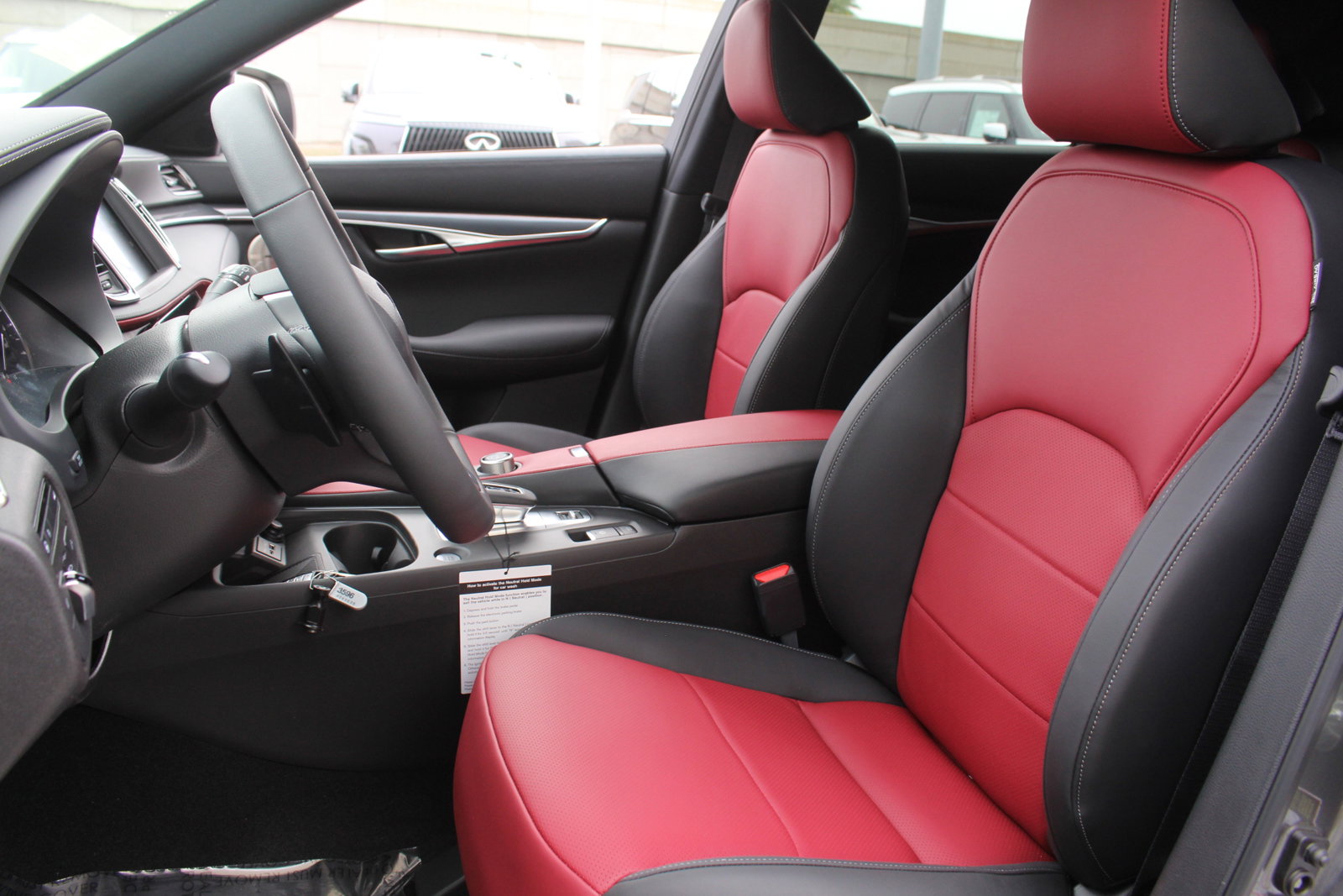 2025 Infiniti QX50 SPORT photo 12