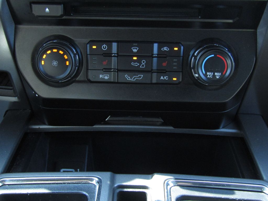 2018 Ford F-150 XLT photo 23