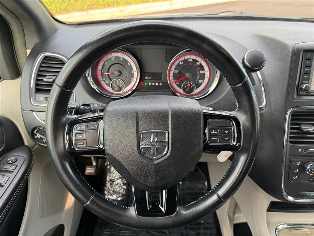 2020 Dodge Grand Caravan SXT photo 10